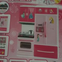 КУХНЯ С БАТЕРИИ, има печка,хладилник, фризер, мивка, шкафове , снимка 5 - Играчки за стая - 35052632