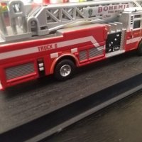 Макети на различни модели пожарни коли (Обява 5 ), снимка 3 - Колекции - 31589351