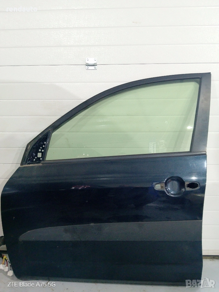 Предна лява врата Toyota Rav4 Xa3 2005-2012, 1H2, снимка 1