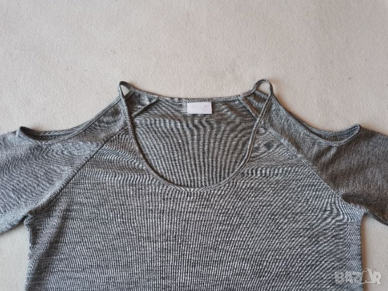 Блуза с голи рамене, снимка 1