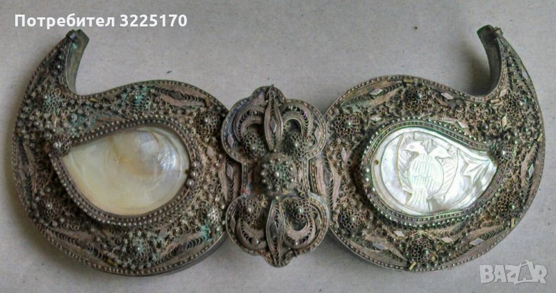 Изкупувам стари възрожденски пафти и накити, снимка 1