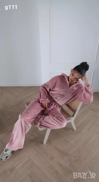 Екип Karma, снимка 1