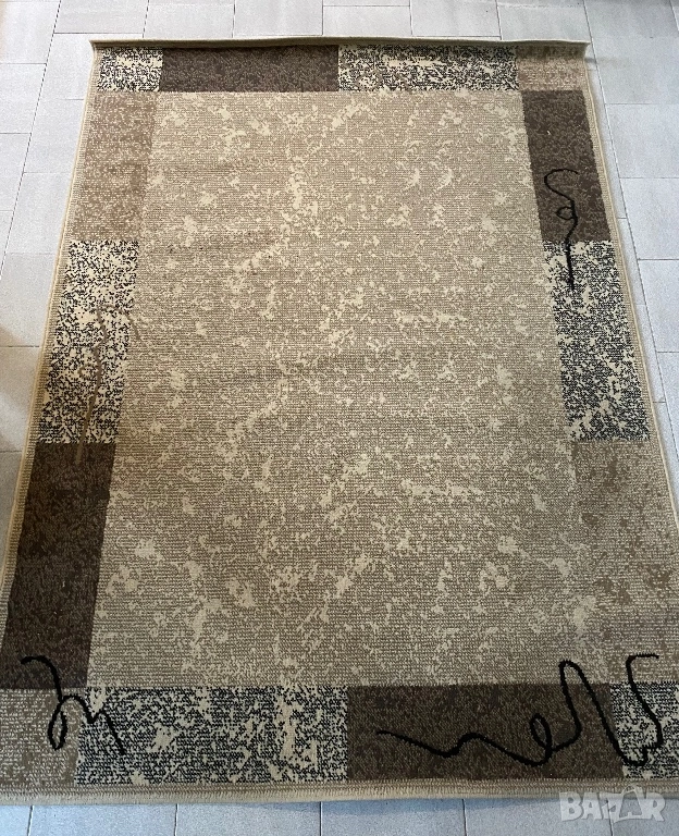 Нов килим, снимка 1