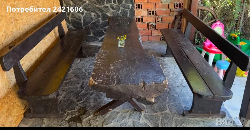 дървена маса с две пейки естествено дърво, снимка 1