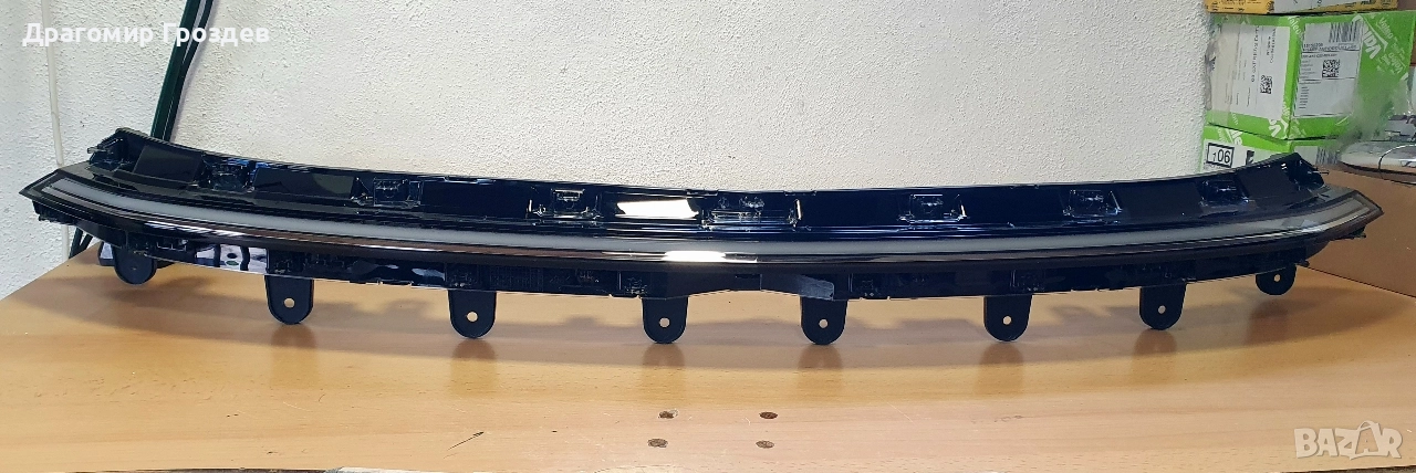 DRL (дневна светлина) Бленда между фаровете за MG Marvel R / Ем Джи Марвел (202зг.), снимка 1