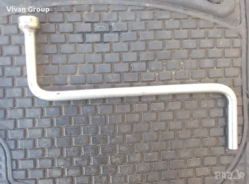 Оригинален ключ за болтове BMW, снимка 1