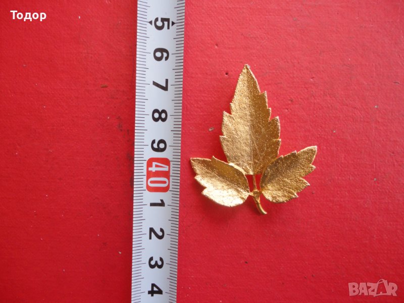 Страхотна позлатена брошка 11 , снимка 1