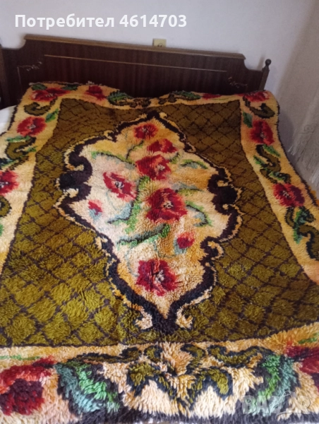 Вълнен почти не използван китеник, снимка 1