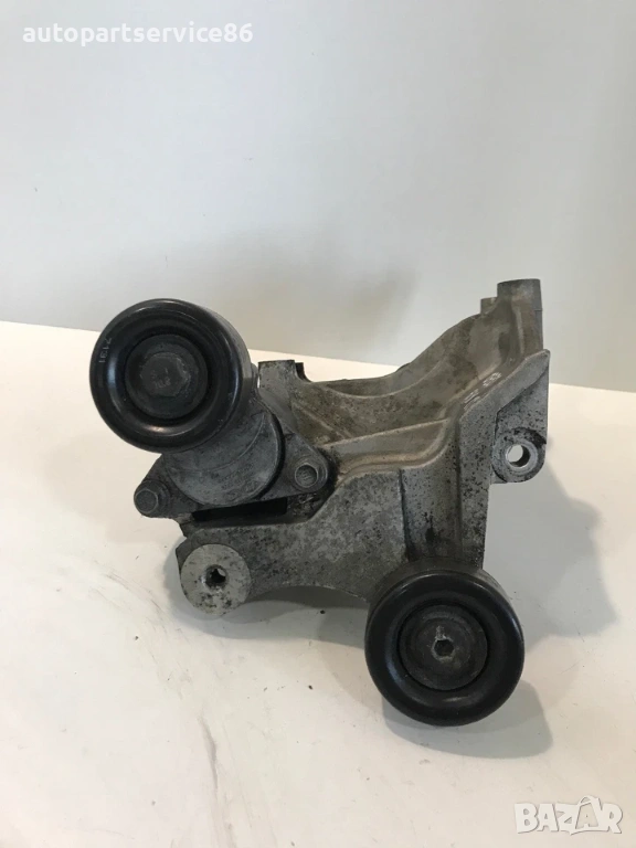 Корпус на алтернатор за KIA Ceed 2.0 CRDi (2009) 25281-27XXX, снимка 1