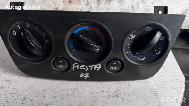 Климатичен блок / панел / табло за Ford Fiesta - VP256H 18D451-b, снимка 1