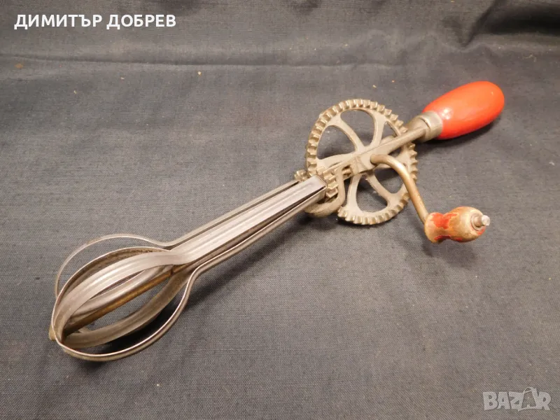 СТАРА РЕТРО РЪЧНА МЕХАНИЧНА БЪРКАЛКА МИКСЕР, снимка 1