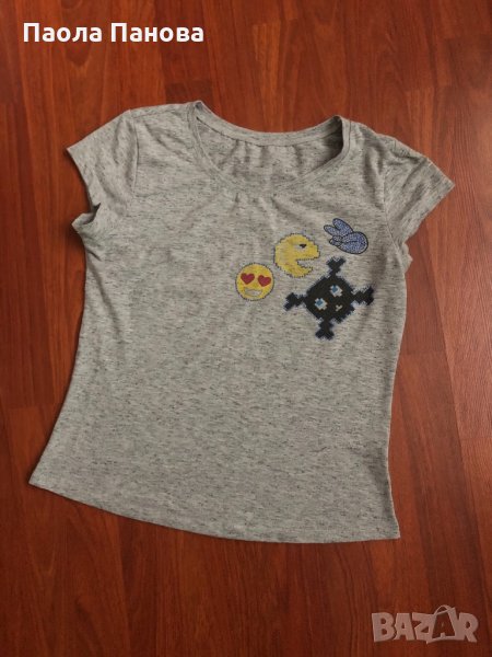 Дамска сива тениска с емотикони и камъчета, снимка 1