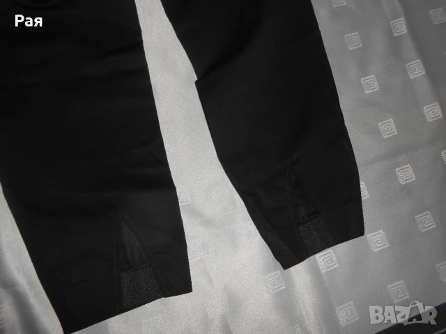 Елегантен и интересен панталон Prada, снимка 13 - Панталони - 50748702