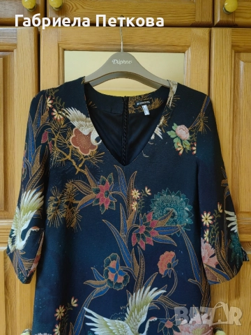 Рокля на Кенсол, снимка 2 - Рокли - 52257293