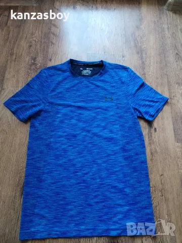 under armour - страхотна мъжка тениска КАТО НОВА M, снимка 6 - Тениски - 56018497