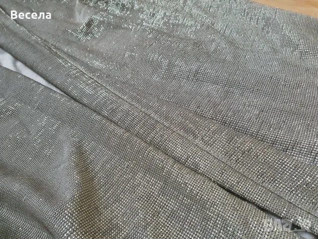 Златиста жилетка на H&M, снимка 2 - Жилетки - 56155644