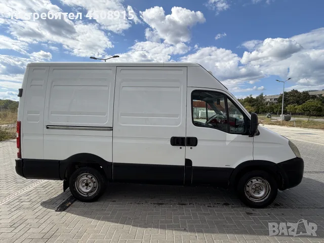 Хладилен бус iveco daily 2.3, снимка 4 - Бусове и автобуси - 56533493