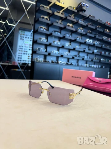 очила с черен калъф и ув защита celine dior miu miu, снимка 7 - Слънчеви и диоптрични очила - 50765953