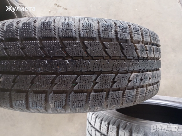 Гуми за джип 235/60R16 TOYO