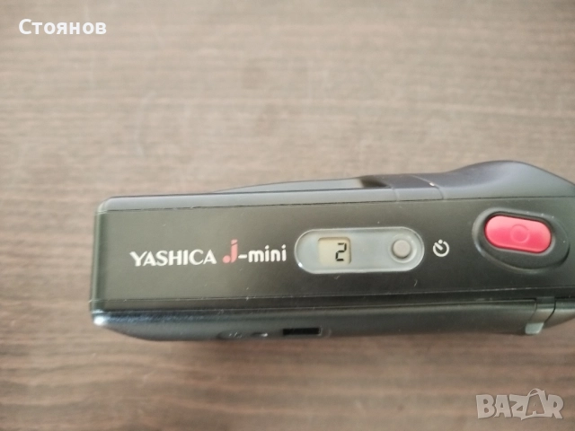Камера YASHICA J mini, снимка 5 - Фотоапарати - 51859611