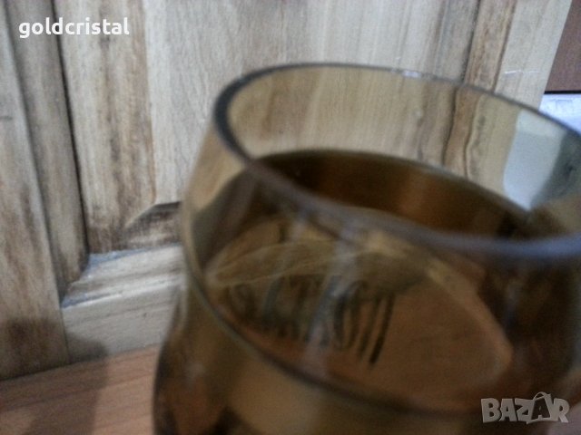 Стъклени халби за бира Полтава с дървени дръжки , снимка 7 - Антикварни и старинни предмети - 38505209