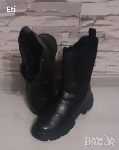 Дамски черни боти 