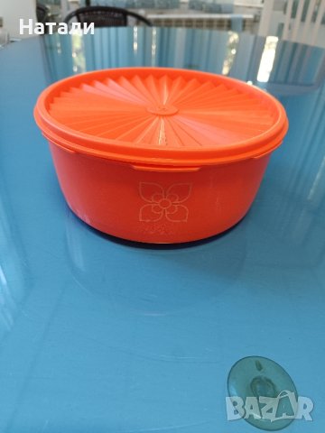 кутия Tupperware 809