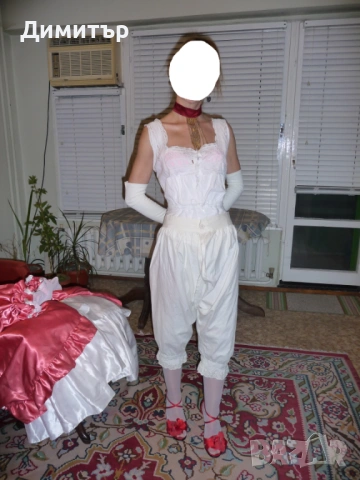 Автентични бюстие, килоти и чорапи от края на 19 век, снимка 2 - Бельо - 54243269