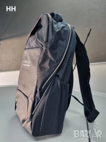 Раница Oracle Red Bull Racing 19 л., снимка 3 - Раници - 52989996