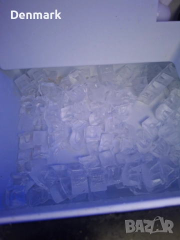  Ледогенератор- 45 кг / 24 ч,, снимка 3 - Обзавеждане за заведение - 52344991