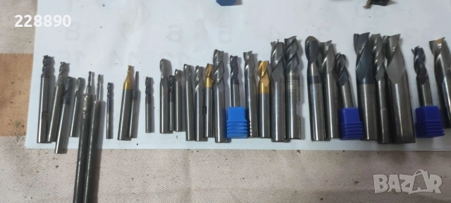 Твърдосплавни фрезери