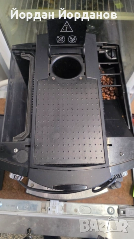 Кафемашина Jura Impressa C5 Автоматична / Профилактирана, снимка 3 - Кафемашини - 54055726