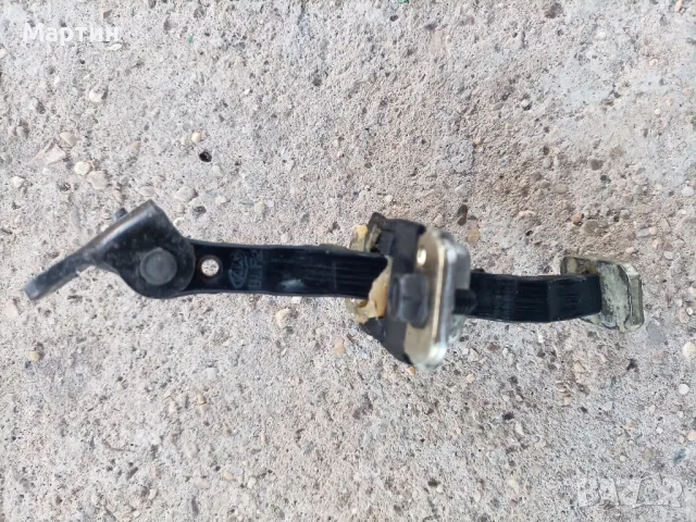 Ограничител на предна лява врата за Киа Соренто , снимка 6 - Части - 47854583