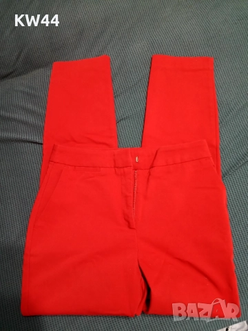 Червен панталон Reserved