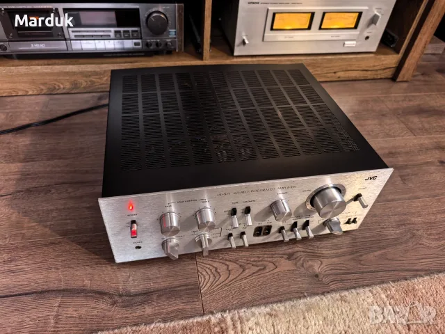 Усилвате JVC JA-S71