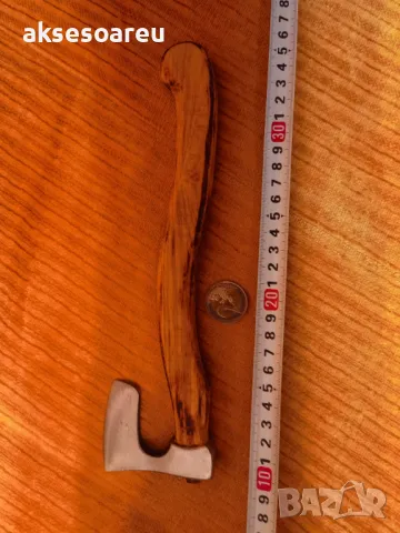 Малка декоративна красива брадва за декорация и украса брадвичка за рязане месо в кухнята украшение, снимка 4 - Декорация за дома - 48631077