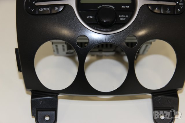 CD RADIO MP3 Mazda 2 (2007-2014г.) касетофон Мазда 2 / 14797726 / DL40 66 AR0 / DL4066AR0, снимка 5 - Аксесоари и консумативи - 40791680