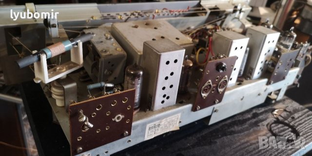 Braun лампов рисивър, снимка 9 - Ресийвъри, усилватели, смесителни пултове - 37701420