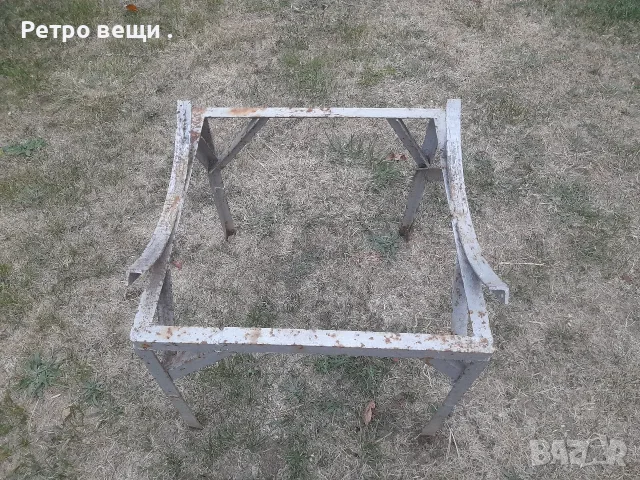 стойка за буре.