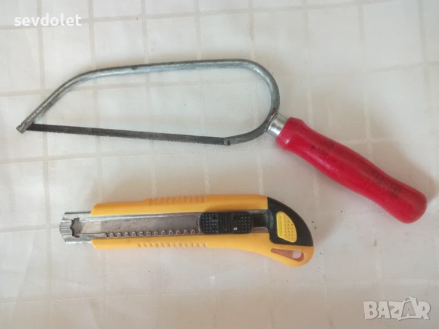 Режещи инструменти+бонус резервни ножчета.Цената е за всичко.