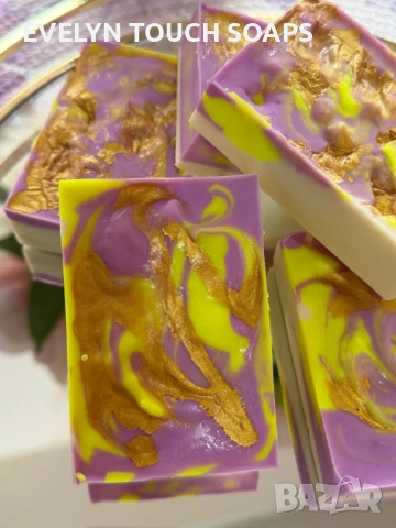 Ръчно изработен сапун „Лилав зюмбюл, снимка 8 - Козметика за тяло - 53277499