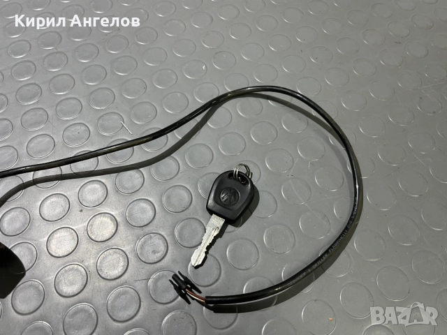 Компютър с ключ и имобилайзер за VW Golf 1.8 Mi (90 к.с.), снимка 7 - Части - 52794268