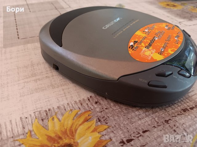 GRUNDIG CD Уокмен, снимка 3 - Плейъри, домашно кино, прожектори - 42074380