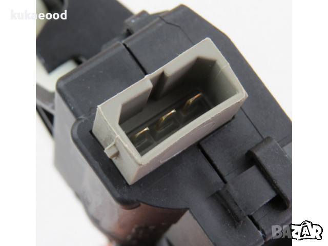 Машинка за заключване на багажник за VW, Audi, Seat, снимка 2 - Части - 44636399