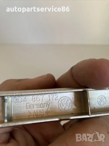 Облицовка на задната дясна врата хром за Volkswagen Phaeton (2008) 3D4867172, снимка 2 - Части - 54158745