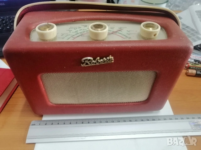 Ретро, английско AM радио ROBERTS R200, снимка 2 - Радиокасетофони, транзистори - 53981570