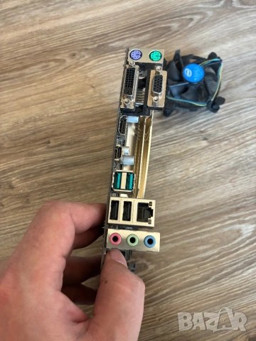 Asus Z170-K + intel i5 6500 + Video, снимка 4 - Дънни платки - 54320317