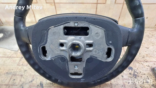 Волан за Ford Focus 2010г, снимка 5 - Части - 50692751