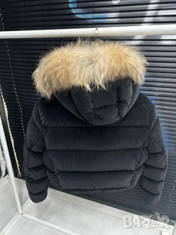 висококачествено дамско яке с естествен косъм prada, снимка 2 - Якета - 51342374