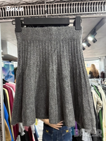 Пола в размер S, снимка 5 - Поли - 52927236